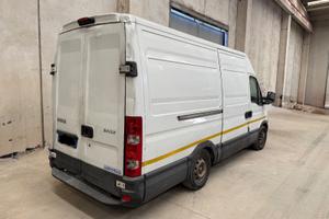IVECO 35S15