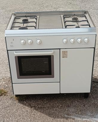 cucina a gas REX Electrolux forno 4 fornelli 