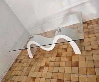 Tavolino da salotto moderno