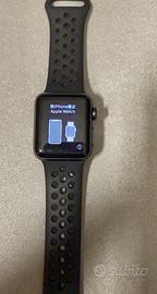 Apple watch nero quadrante piccolo