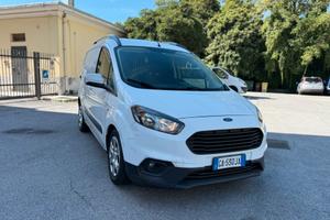 Ford Tourneo Connect 1.5 TDCi 120 CV Titanium