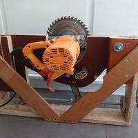 Sega Circolare 1400 watt disco da 185 mm Ingco CS1