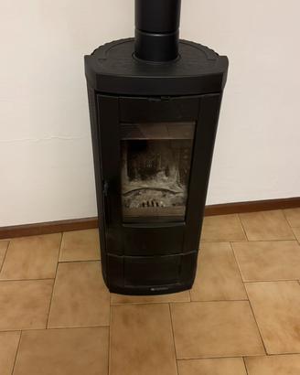Stufa a legna Nordica