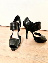 Sandali neri Prada 37