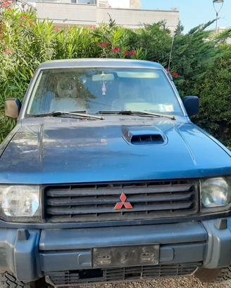 Ricambi mitsubishi pajero 2500 2800