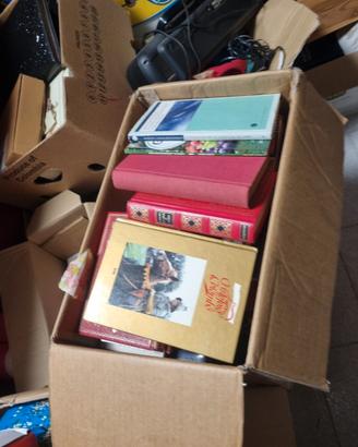 libri di vari generi