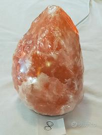 Minerale con luce dal peso di kg 3,6