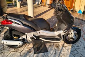 Scooter Yamaha x-250