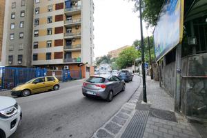 AUTORIMESSA A NAPOLI