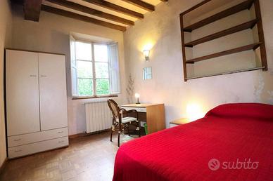 Stanza in appartamento di 180 m² a Firenze