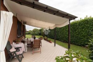VILLA SINGOLA A BARBANIA