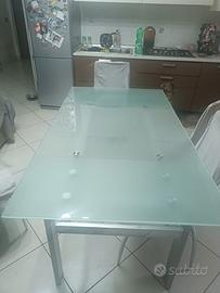 TAVOLO ALLUNGABILE IN TEMPERED GLASS
