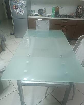 TAVOLO ALLUNGABILE IN TEMPERED GLASS
