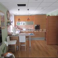 Cucina angolare completa di elettrodomestici