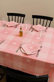Set tovaglia e 6 tovaglioli in cotone rosa