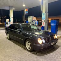Mercedes E240 V6 scritta Asi