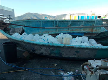 Barca gozzo vetroresina