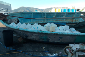 Barca gozzo vetroresina