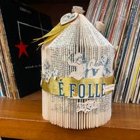 Giostra con carta riciclata