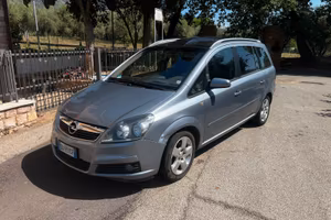 Opel Zafira  1.6 105 cv 7 posti