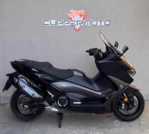 Yamaha TMAX 560