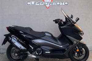 Yamaha TMAX 560