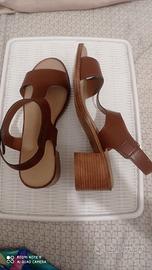 Sandali n40 color color cognac