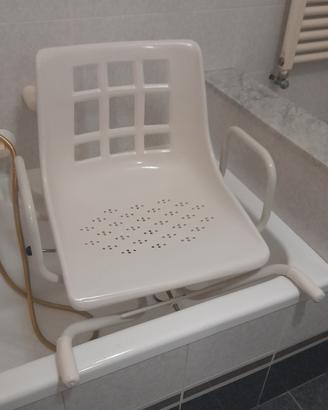 Sedia girevole per vasca da bagno