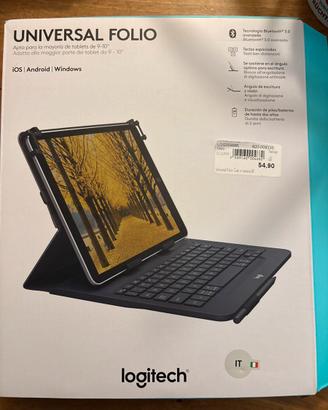 Cover tablet con tastiera.