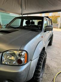 Nissan navara d22