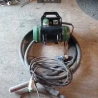 Vibratore per cemento