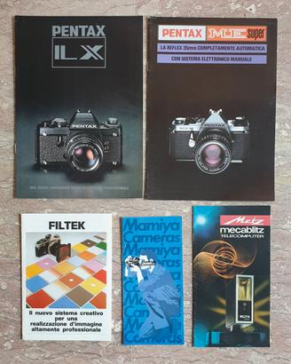 Lotto di 14 Depliant Accessori Fotografici Vintage