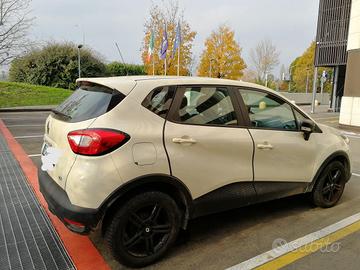 Renault Captur 1.5dci 90 cavalli