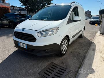 Ford courier