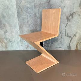 Sedia ZIG ZAG di G. Ritveld di MDF Italia