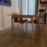 Tavolo 6 posti con 4 sedie Calligaris
