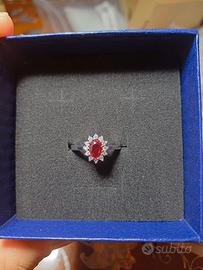 anello in argento 925 ed simil rubino rosso
