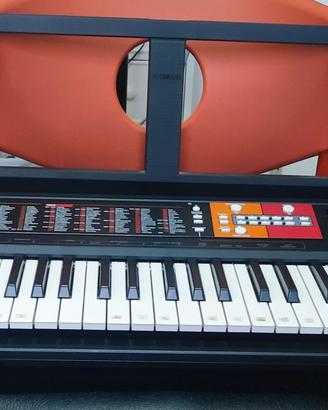 Tastiera Yamaha PF51  completa accessori 