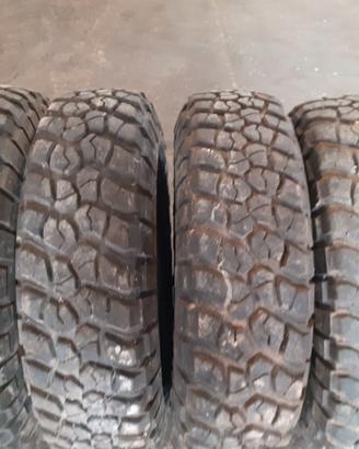 gomme 235/85R16 Bfgoodrige Km2