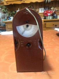 Radio orologio Thomson “by Alessi”