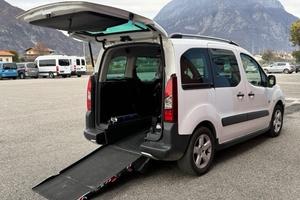 Peugeot Partner pianale ribassato - disabili