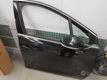 porta anteriore dx Peugeot 208