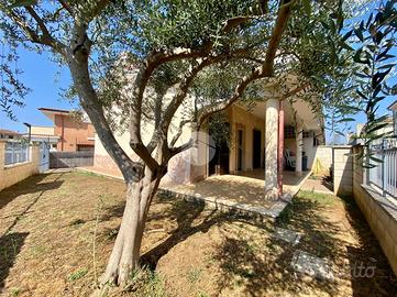 PORZIONE DI QUADRIFAMILIARE A ANZIO