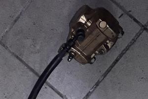 Pinza freno posteriore yamaha tdr 250 '88