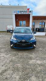 Toyota Aygo 1.0 VVT-i 69 CV 5 porte x-wave