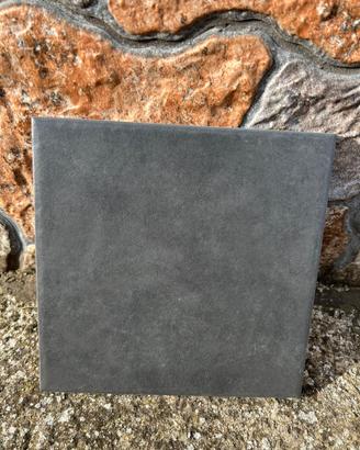 Mattonelle 20X20 Antracite