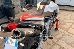 Aprilia Dorsoduro 750