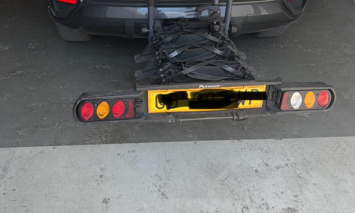 Porta bici gancio traino