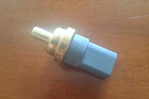 sensore Temperatura Motore audi volkswagen 
