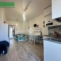 MONOLOCALE A SARZANA